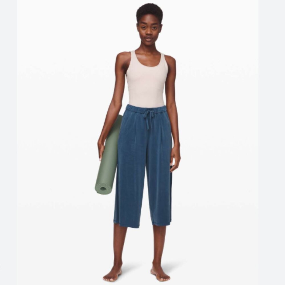 Brand New Women's Lululemon Flow In Elegance Crop Pants